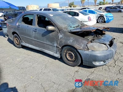 Czwarte zdjęcie samochodu z boku: 2005 TOYOTA COROLLA S VIN:1NXBR32E25Z460507 - miniatura
