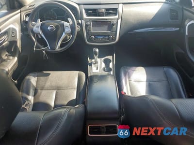 Zdjęcie 8 z 12 samochodu: 2017 NISSAN ALTIMA 3.5 SL VIN:1N4BL3AP6HC294467 - miniatura