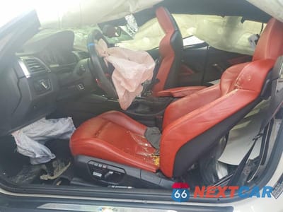 Zdjęcie 7 z 13 samochodu: 2018 BMW M4 VIN:WBS4Y9C51JAC86700 - miniatura