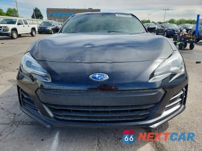Piąte zdjęcie samochodu w środku: 2018 SUBARU BRZ 2.0 LIMITED VIN:JF1ZCAC10J8602298 - miniatura