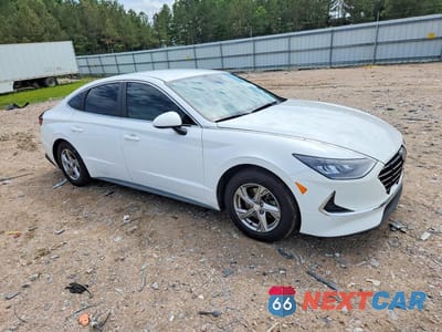 Czwarte zdjęcie samochodu z boku: 2021 HYUNDAI SONATA SE VIN:5NPEG4JA7MH072242 - miniatura