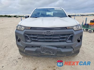 Piąte zdjęcie samochodu w środku: 2026 CHEVROLET COLORADO VIN:1GCPSBEK5T1115142 - miniatura