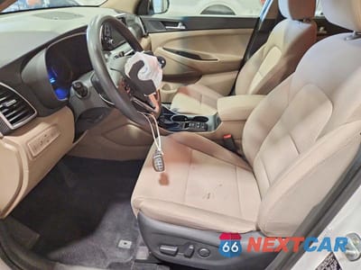 Zdjęcie 7 z 13 samochodu: 2019 HYUNDAI TUCSON VALUE VIN:KM8J3CA40KU930390 - miniatura