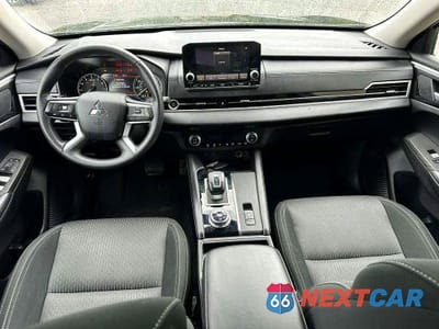 Zdjęcie 6 z 10 samochodu: 2024 MITSUBISHI OUTLANDER ES VIN:JA4J4UA89RZ057417 - miniatura