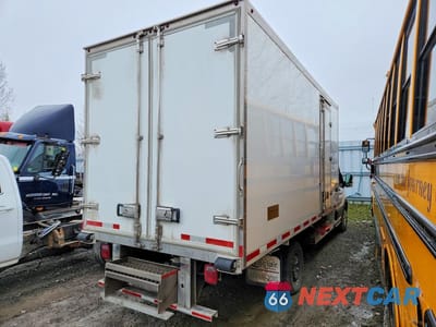 Trzecie zdjęcie samochodu z tyłu: 2023 FORD TRANSIT T-350 VIN:1FDBW5ZK6PKA96235 - miniatura