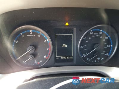 Zdjęcie 9 z 13 samochodu: 2017 TOYOTA RAV4 XLE VIN:2T3WFREVXHW374821 - miniatura