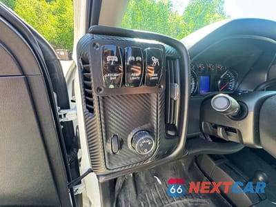 Zdjęcie 9 z 14 samochodu: 2019 CHEVROLET SILVERADO LD K1500 BASE VIN:2GCVKNEC8K1210305 - miniatura
