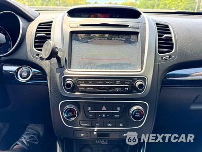 Zdjęcie 13 z 14 samochodu: 2014 KIA SORENTO SX VIN:5XYKWDA73EG522892 - miniatura