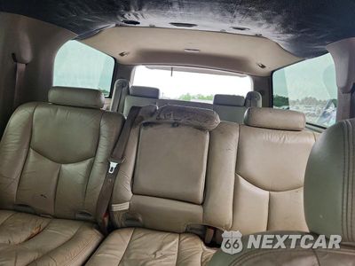 Zdjęcie 10 z 14 samochodu: 2003 CHEVROLET SUBURBAN C1500 VIN:1GNEC16Z13J251611 - miniatura