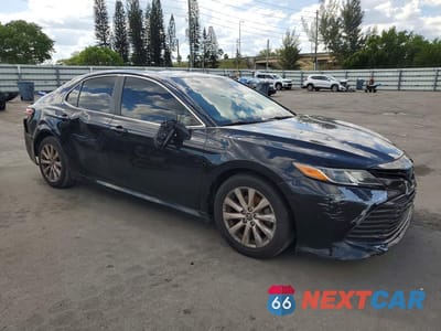 Czwarte zdjęcie samochodu z boku: 2019 TOYOTA CAMRY LE VIN:4T1B11HK6KU196910 - miniatura