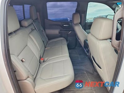 Zdjęcie 10 z 12 samochodu: 2021 GMC SIERRA K1500 SLT VIN:3GTU9DET2MG327731 - miniatura