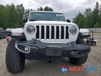 Piąte zdjęcie samochodu w środku: 2021 JEEP WRANGLER UNLIMITED SAHARA VIN:1C4HJXEN4MW689315 - miniatura