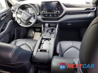 Zdjęcie 8 z 14 samochodu: 2022 TOYOTA HIGHLANDER HYBRID XLE VIN:5TDGBRCH5NS545503 - miniatura