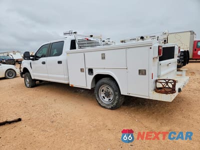 Drugie zdjęcie samochodu z przodu: 2017 FORD F250 SUPER DUTY VIN:1FD7W2B64HEE09719 - miniatura