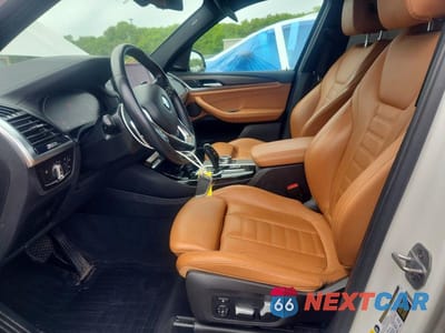 Zdjęcie 7 z 12 samochodu: 2020 BMW X3 XDRIVE30I VIN:5UXTY5C09LLT38156 - miniatura