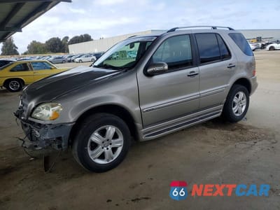 2005 MERCEDES-BENZ ML 350 4JGAB57E65A548403 - główne zdjęcie licytacji z USA - miniatura