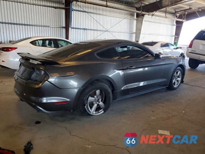 Trzecie zdjęcie samochodu z tyłu: 2017 FORD MUSTANG VIN:1FA6P8AM6H5310051 - miniatura