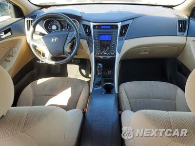 Zdjęcie 8 z 12 samochodu: 2013 HYUNDAI SONATA GLS VIN:5NPEB4AC9DH625425 - miniatura