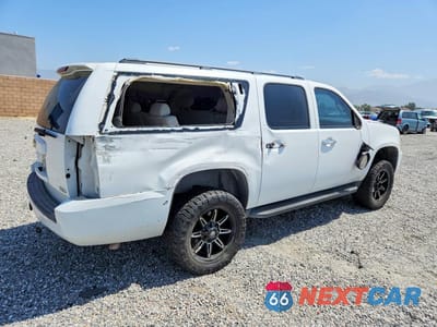 Trzecie zdjęcie samochodu z tyłu: 2008 CHEVROLET SUBURBAN C1500 LS VIN:1GNFC16028R101747 - miniatura