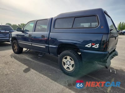 Drugie zdjęcie samochodu z przodu: 2005 CHEVROLET SILVERADO K1500 VIN:2GCEK13TX51168736 - miniatura
