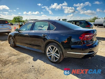 Drugie zdjęcie samochodu z przodu: 2018 VOLKSWAGEN PASSAT S VIN:1VWAA7A3XJC017131 - miniatura