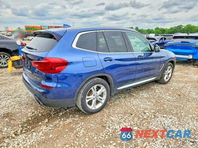 Trzecie zdjęcie samochodu z tyłu: 2018 BMW X3 XDRIVE30I VIN:5UXTR9C57JLD71852 - miniatura