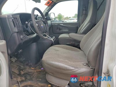 Zdjęcie 7 z 12 samochodu: 2011 CHEVROLET EXPRESS G1500 VIN:1GCSHAF44B1141555 - miniatura