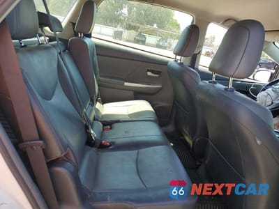 Zdjęcie 10 z 12 samochodu: 2014 TOYOTA PRIUS V FIVE VIN:JTDZN3EU7E3355467 - miniatura