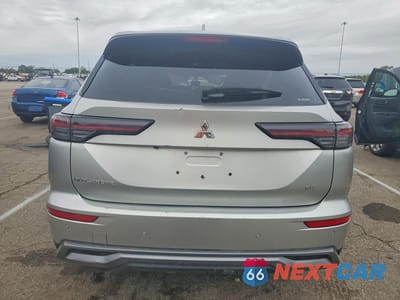 Zdjęcie 6 z 13 samochodu: 2025 MITSUBISHI OUTLANDER SE VIN:JA4J4VA87SZ028302 - miniatura