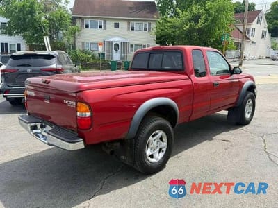 Trzecie zdjęcie samochodu z tyłu: 2002 TOYOTA TACOMA XTRACAB VIN:5TEWN72N52Z895629 - miniatura