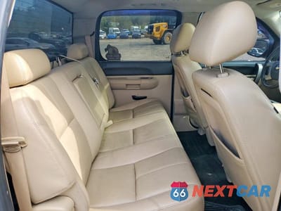 Zdjęcie 10 z 12 samochodu: 2011 CHEVROLET SILVERADO K1500 HYBRID VIN:3GCUKUEJ9BG126618 - miniatura