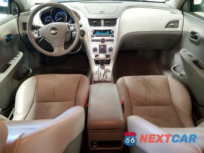 Zdjęcie 8 z 13 samochodu: 2009 CHEVROLET MALIBU 2LT VIN:1G1ZJ577494170705 - miniatura