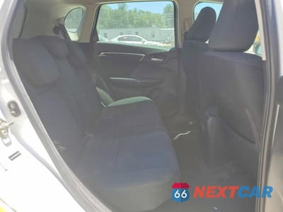 Zdjęcie 11 z 14 samochodu: 2019 HONDA FIT LX VIN:3HGGK5H49KM702848 - miniatura