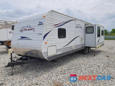 Drugie zdjęcie samochodu z przodu: 2011 JAYCO JAY FLIGHT CAMPER VIN:1UJBJ0BS0B1EK0054 - miniatura
