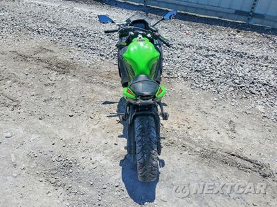 Czwarte zdjęcie samochodu z boku: 2024 KAWASAKI EX650 P VIN:ML5EXEP14RDAB9792 - miniatura