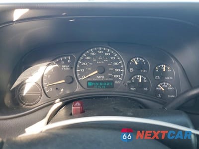 Zdjęcie 9 z 13 samochodu: 2002 CHEVROLET TAHOE LS 1500 VIN:1GNEC13T42R302342 - miniatura