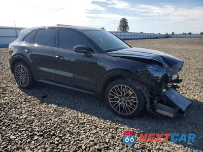 Czwarte zdjęcie samochodu z boku: 2022 PORSCHE CAYENNE S VIN:WP1AB2AY7NDA31761 - miniatura