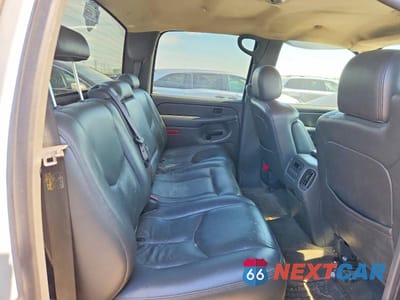 Zdjęcie 10 z 12 samochodu: 2005 CHEVROLET SILVERADO K1500 VIN:2GCEK13T651134731 - miniatura