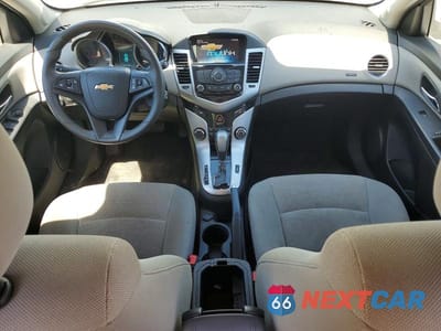 Zdjęcie 8 z 12 samochodu: 2015 CHEVROLET CRUZE LT VIN:1G1PC5SB4F7276417 - miniatura