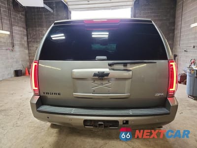 Zdjęcie 6 z 13 samochodu: 2007 CHEVROLET TAHOE K1500 VIN:1GNFK13097J320158 - miniatura