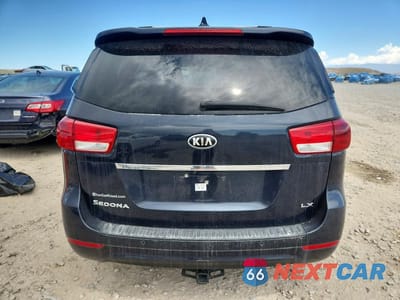 Zdjęcie 6 z 13 samochodu: 2016 KIA SEDONA LX VIN:KNDMB5C13G6090085 - miniatura