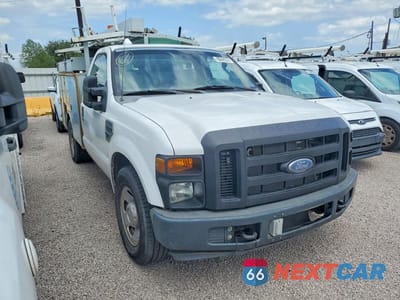 Czwarte zdjęcie samochodu z boku: 2008 FORD F350 SRW SUPER DUTY VIN:1FDSF30588EC32702 - miniatura