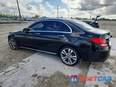 Drugie zdjęcie samochodu z przodu: 2018 MERCEDES-BENZ C 300 VIN:55SWF4JB6JU268407 - miniatura