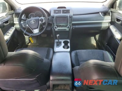 Zdjęcie 8 z 12 samochodu: 2014 TOYOTA CAMRY SE VIN:4T1BF1FK4EU318804 - miniatura