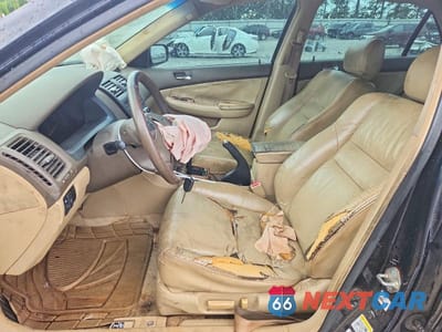 Zdjęcie 7 z 12 samochodu: 2003 HONDA ACCORD EX VIN:1HGCM66533A026180 - miniatura