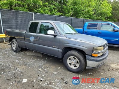 Czwarte zdjęcie samochodu z boku: 2001 CHEVROLET SILVERADO C1500 VIN:1GCEC19W51Z177070 - miniatura
