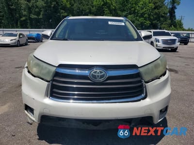 Piąte zdjęcie samochodu w środku: 2016 TOYOTA HIGHLANDER LIMITED VIN:5TDYKRFH0GS132052 - miniatura