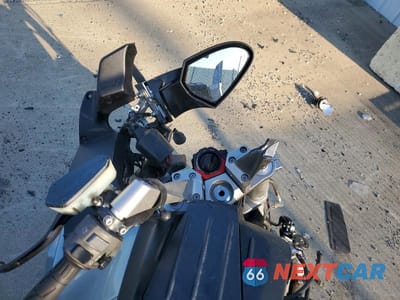 Zdjęcie 7 z 8 samochodu: 2008 KAWASAKI ZG1400 B VIN:JKBZGNB148A005607 - miniatura