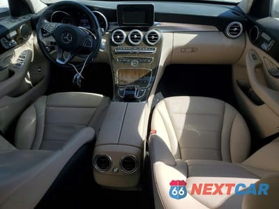 Zdjęcie 8 z 12 samochodu: 2016 MERCEDES-BENZ C 300 VIN:55SWF4JB2GU130808 - miniatura