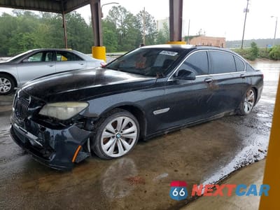 2012 BMW 740 LI WBAKB4C5XCC577037 - główne zdjęcie licytacji z USA - miniatura